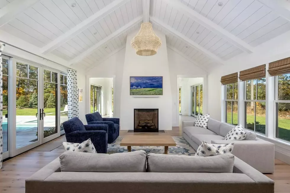 Brand-New Custom-Built Mattapoisett Home is Golf Lovers&#8217; Dream