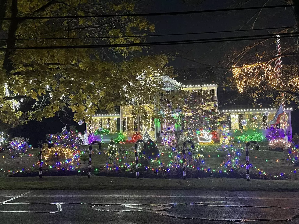 Light Up SouthCoast 2022&#8217;s Most Magical Holiday Displays