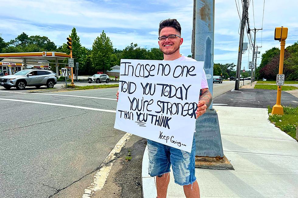 Dartmouth Man&#8217;s Kind Roadside Sign Turns Frowns Upside Down