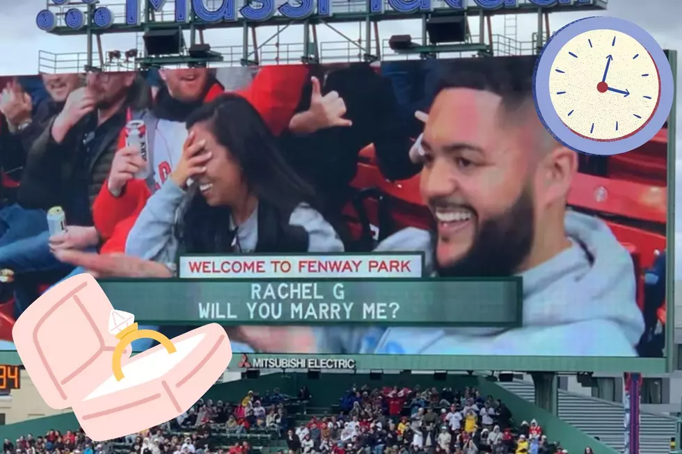 Funny Fenway Park Proposal Leaves Thousands of Fans in Suspense