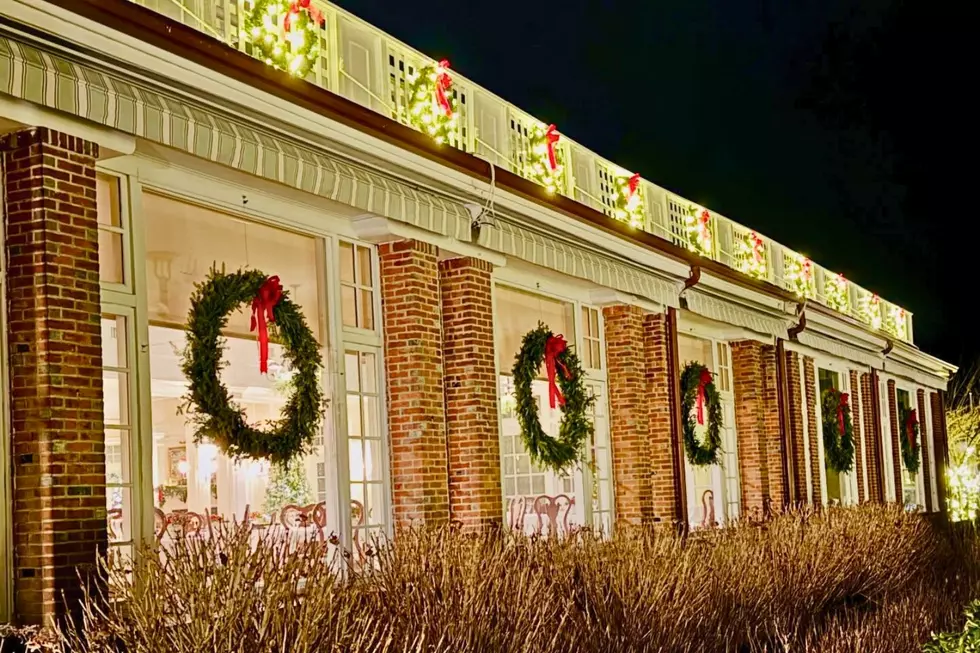 Massachusetts Town Named Finalist for Hallmark’s ‘Merriest Christmas Town’ Contest