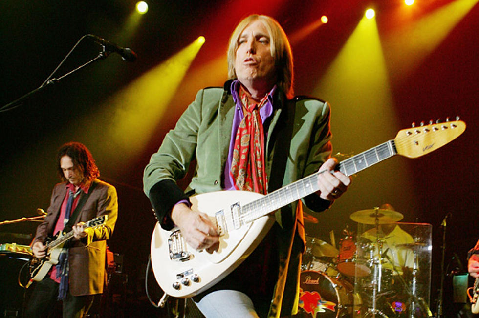 Tom Petty Hosts One Million Facebook Fans Giveaway
