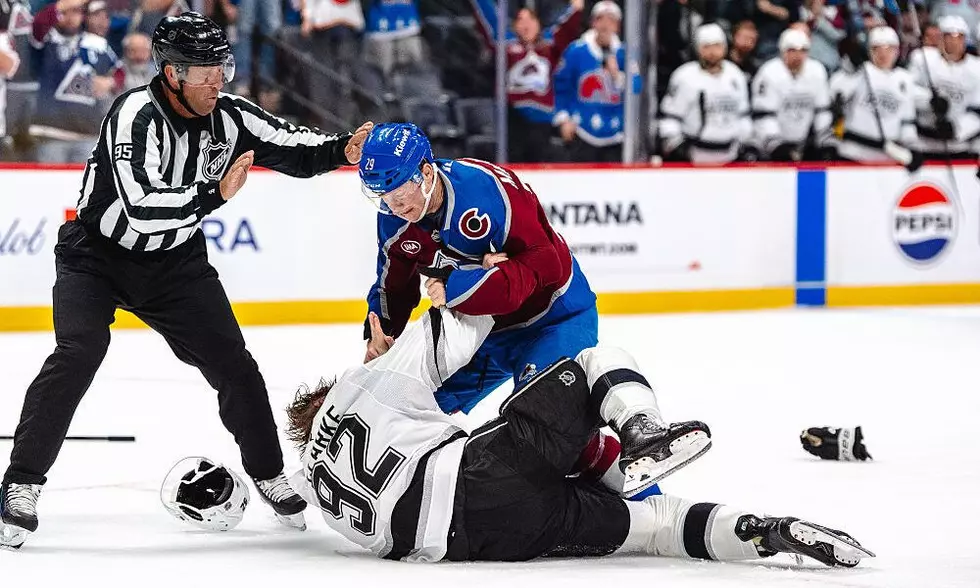 Nathan MacKinnon throws down in epic fight, scores twice in wild Avs opening win