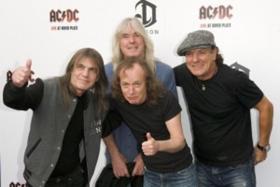 AC/DC makes impressive sales on first week on iTunes