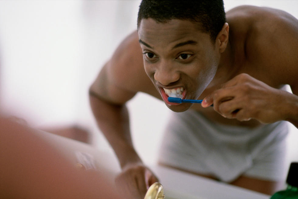 Man is Suing Close-Up Toothpaste Because He Hasn’t Attracted Any Women