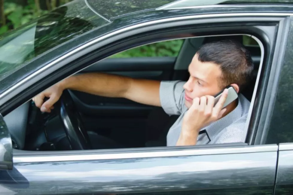 Stupid Criminals: A Man is Fined For Having a Cell Phone Jammer in His Car