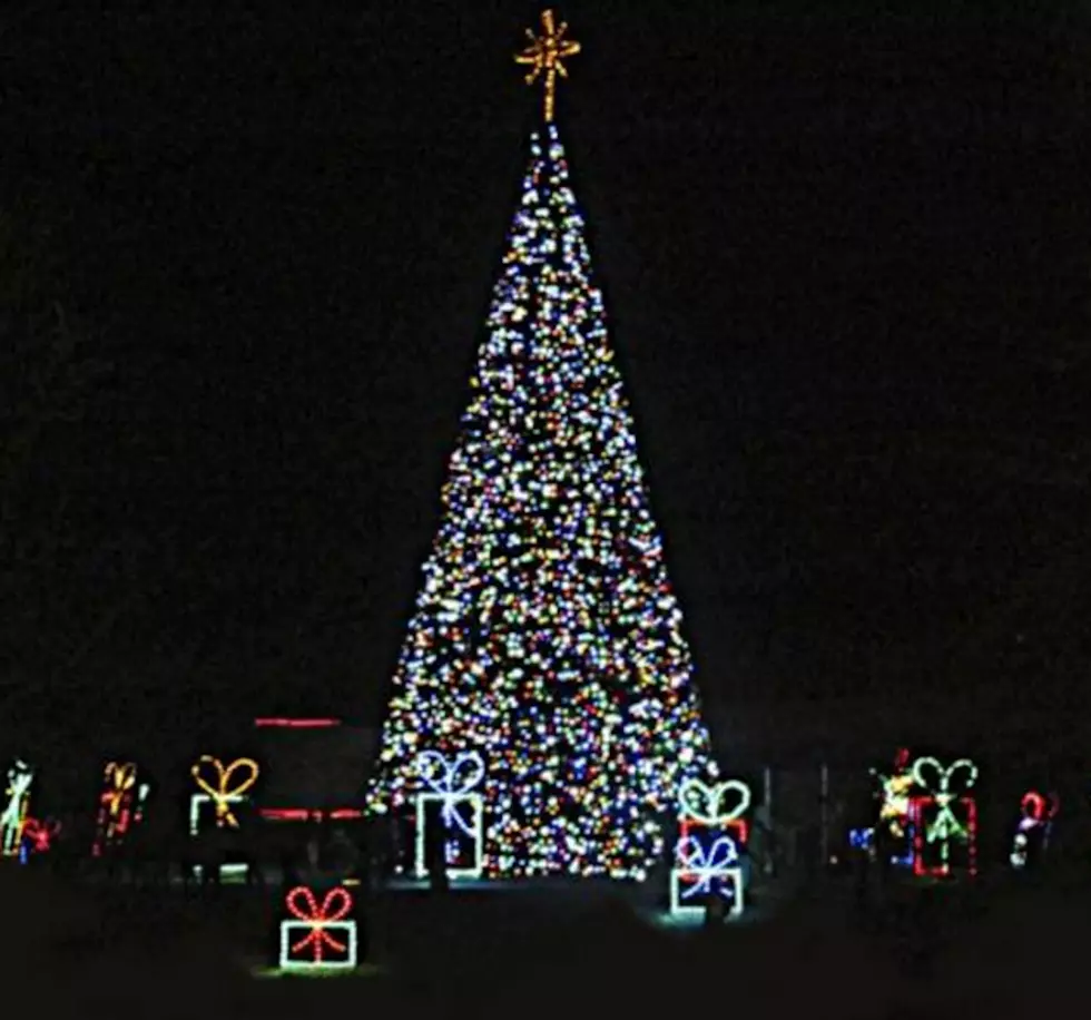 Odessa&#8217;s Christmas Tree Lighting &#8211; Starbright Village Tonight