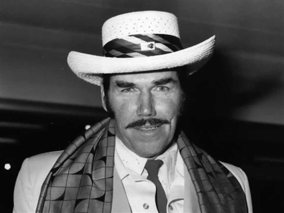 Slim Whitman, Famous Yodeler and Defender of Earth, Dead at 90