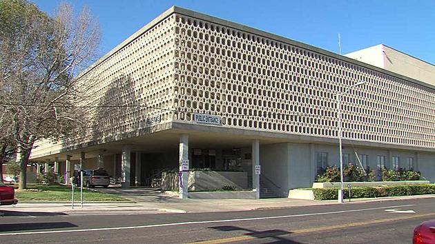 Ector County Courthouse Pigeon Problem Causes Offices to Temporarily Relocate
