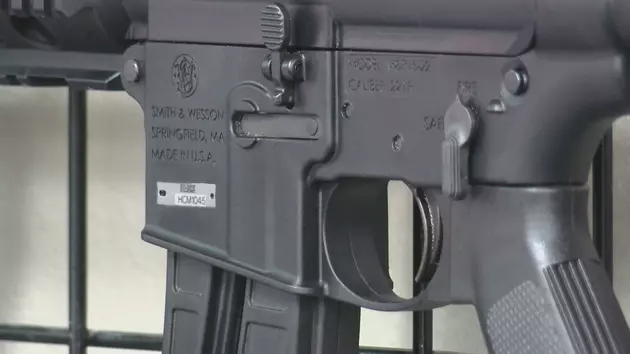 Experts Explain the Difference Between Fully Automatic and Semi-Automatic Weapons