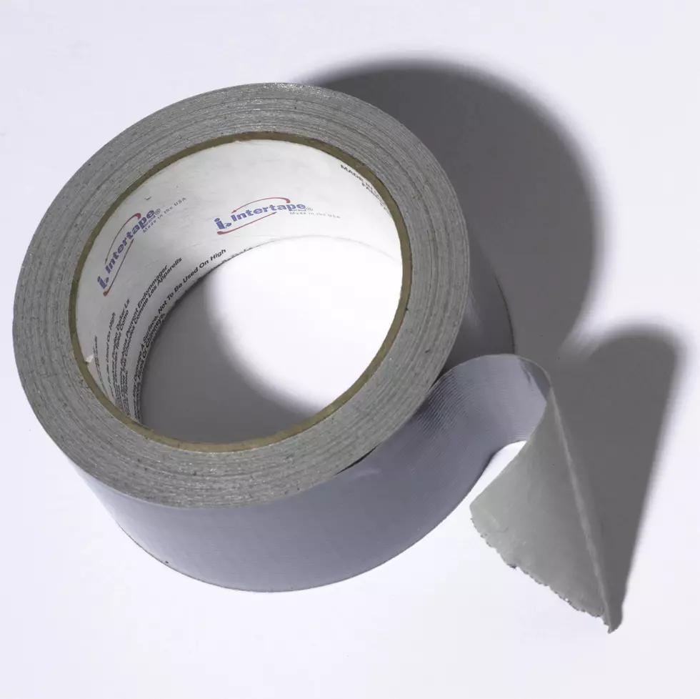Does duct tape (or duck tape) help your writing? – Polilla Writes