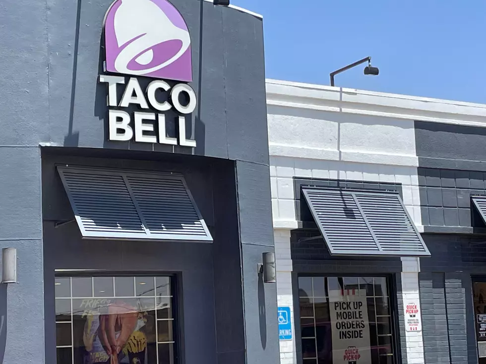 Permian Basin Taco Bells Completely Unprepared For Return Of Mexican Pizza