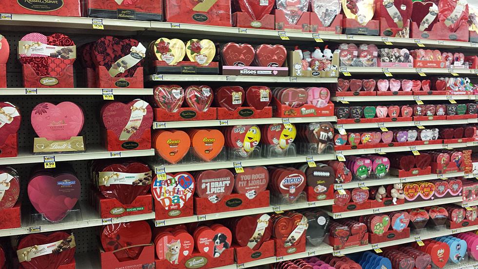 Valentines Day 1 Month Away; Stores Are Stocked And Guys Still Wont Buy Until A Couple Days In front Of Valentines!