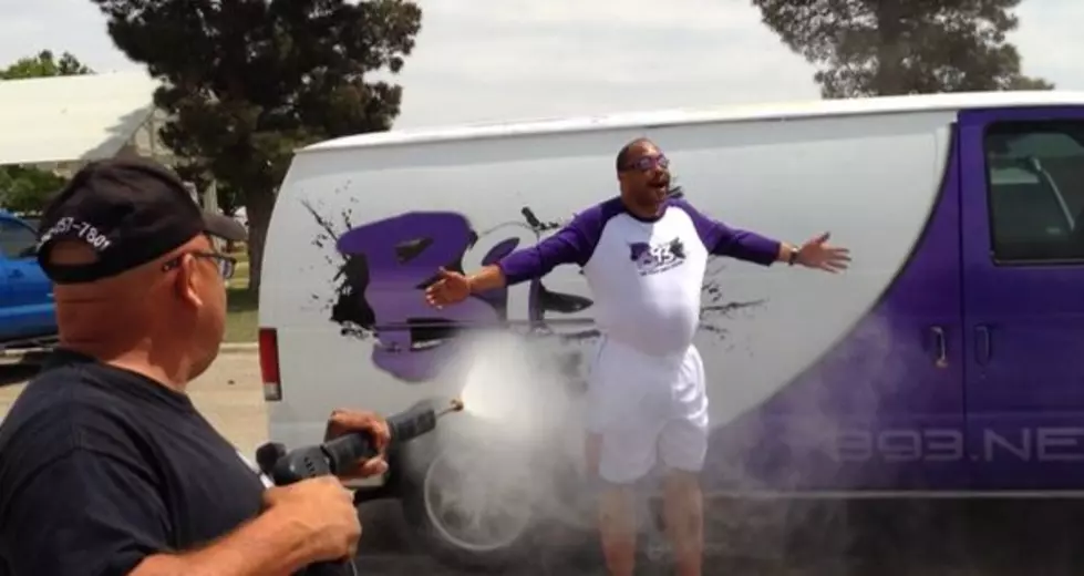 DP Gets Washed By Mobile Car Wash! [Video]