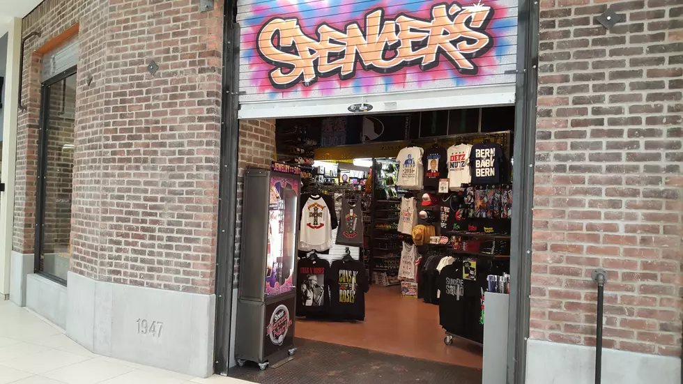 Midland Has A Spencer&#8217;s. . . Again