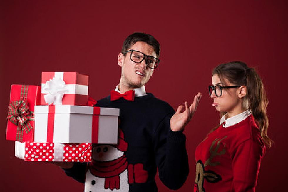27% Of Couples Will Not Exchange Gifts This Christmas (Audio)