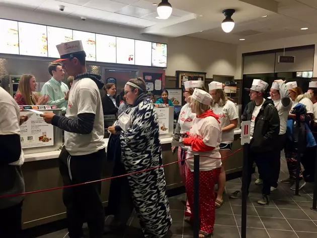 The 432 Lines Up For Free Chick-Fil-A For A Year &#8211; Midland Drive Location Officially Re Opened!