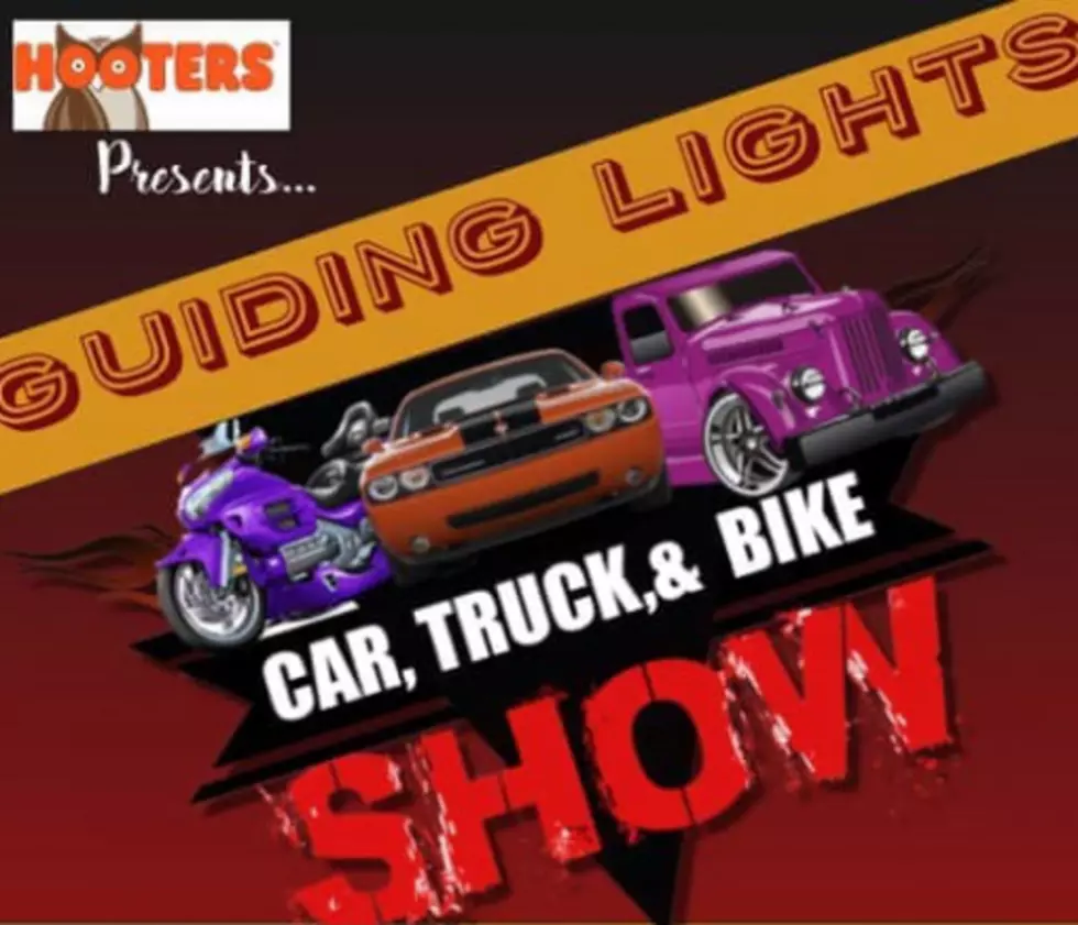 Hooters Car, Truck & Bike Show This Sunday