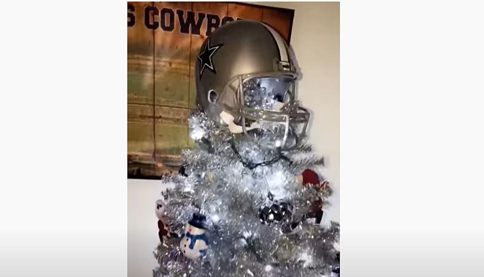 Wanna Do A Dallas Cowboys Christmas Tree This Year? Check These Out!