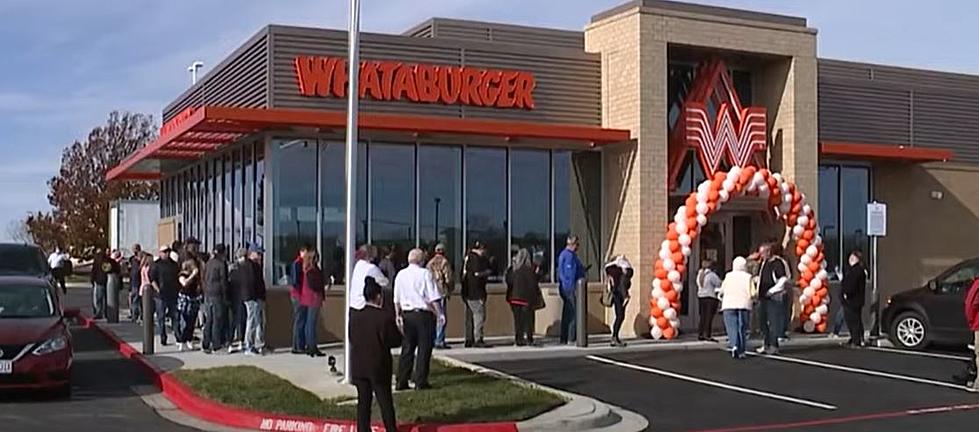 Whataburger Opens Up In Kansas City Thanks To Texas Born Patrick Mahomes!