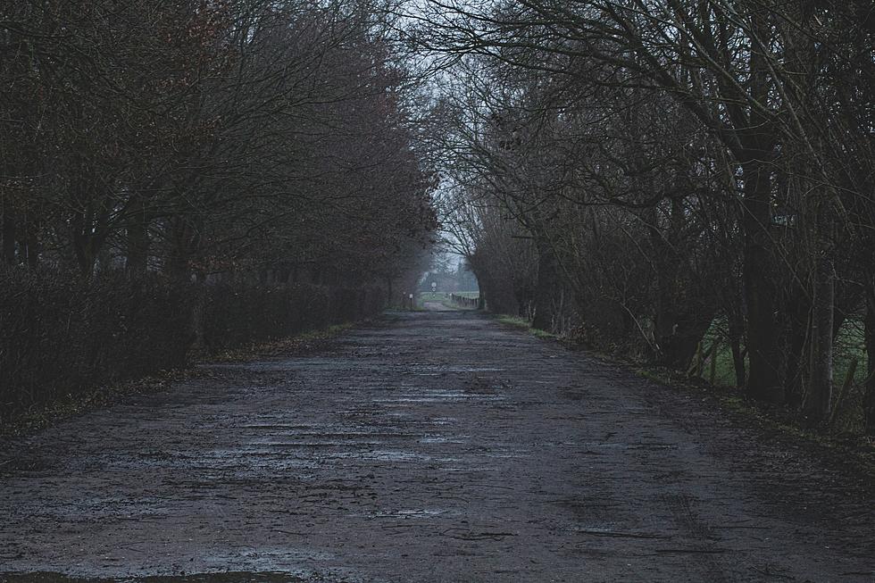 Discover The Chilling Legends Of Texas’ Most Haunted Roads!