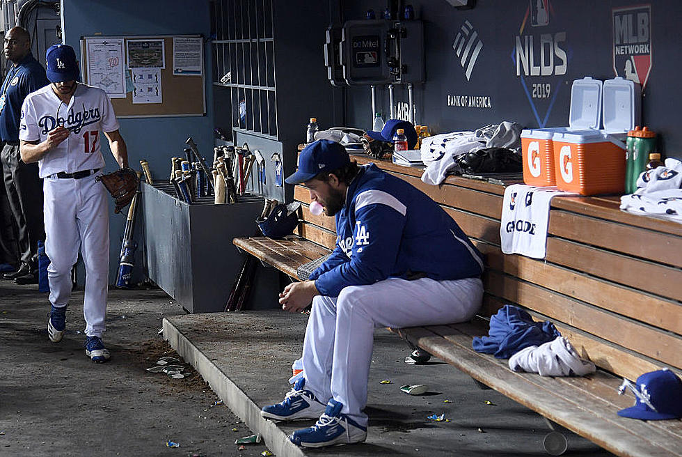 Los Angeles Dodger Fans Trash Clayton Kershaw Jerseys After NLDS Loss