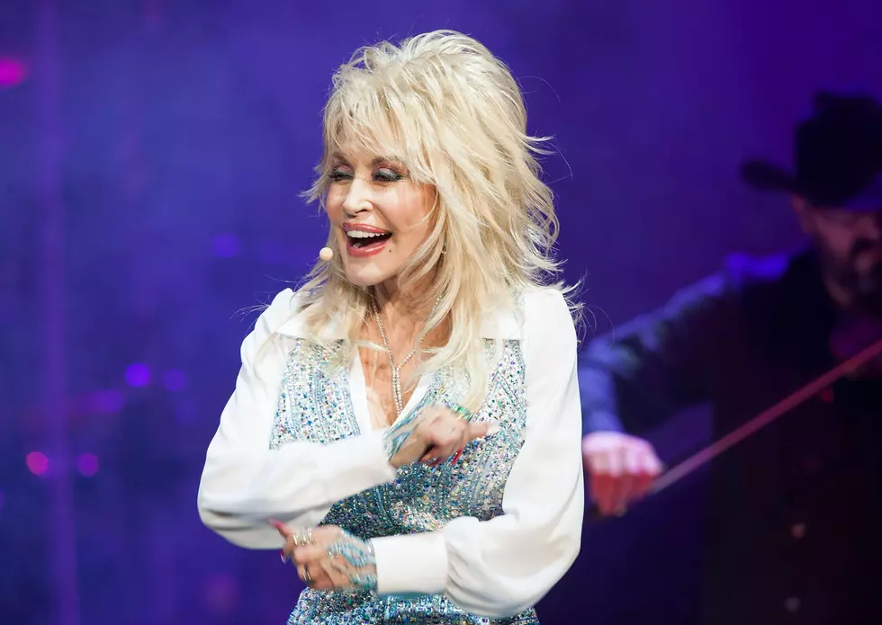 Country Pop Bites: Dolly Parton – August 5