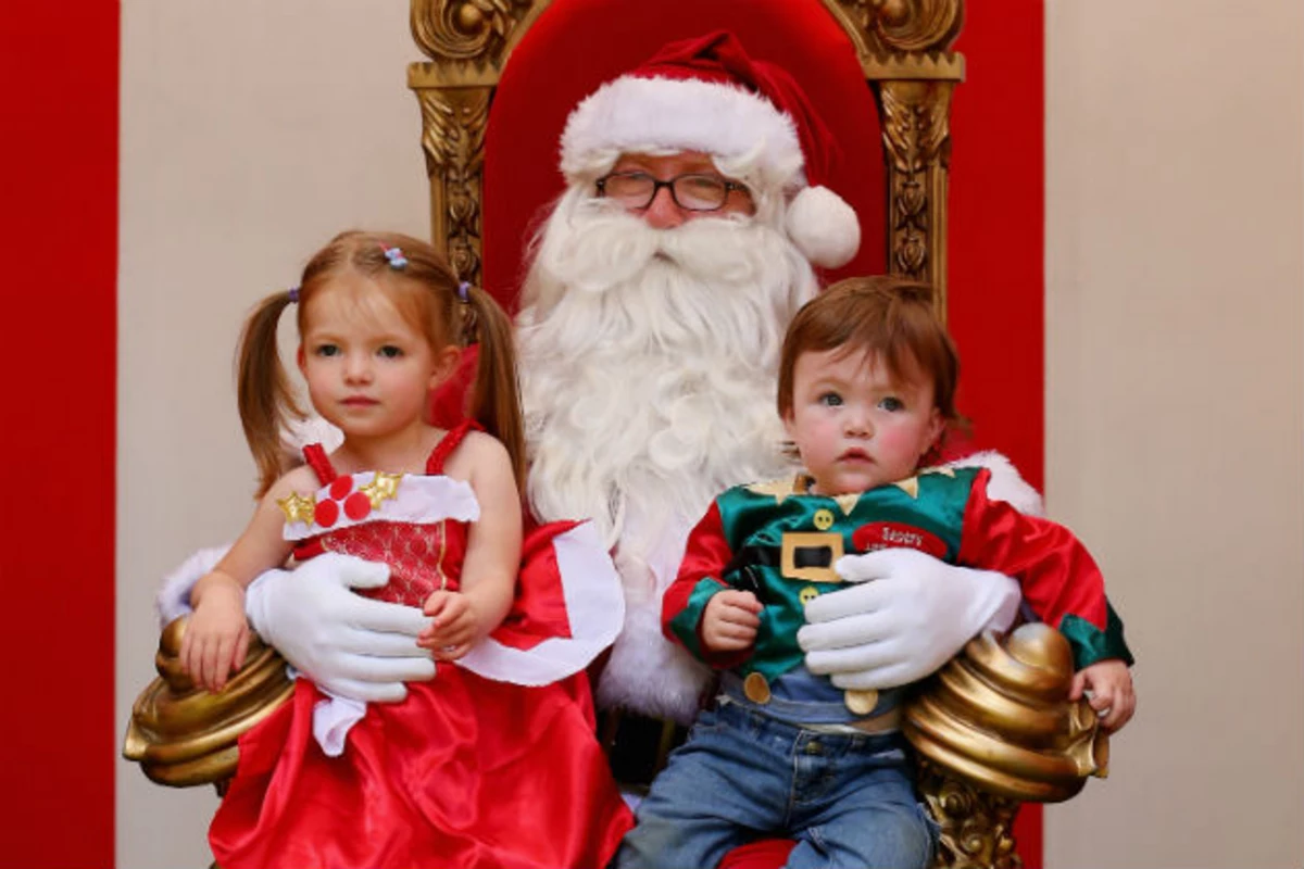 Детский дедом. Дед Мороз для детей. Санта с детьми. Дед Мороз с детишками. Санта Клаус для детей.