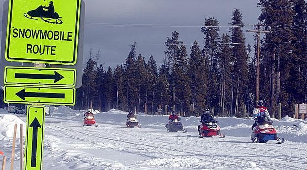 Vintage Snowmobile Race to Benefit Cancer Fund