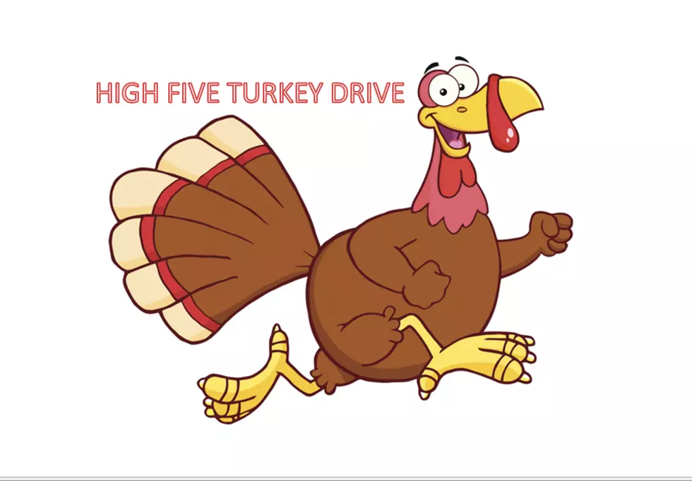 The High Five Turkey Drive is All About Giving [PHOTOS]