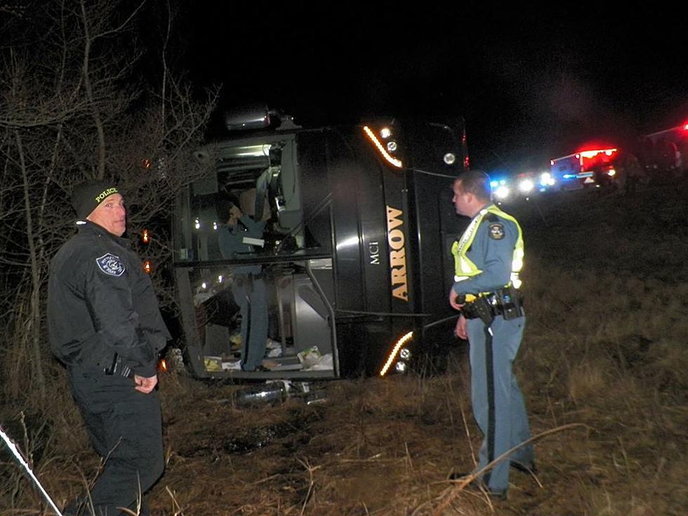 Four Injured after Charter Bus Overturns on I-95