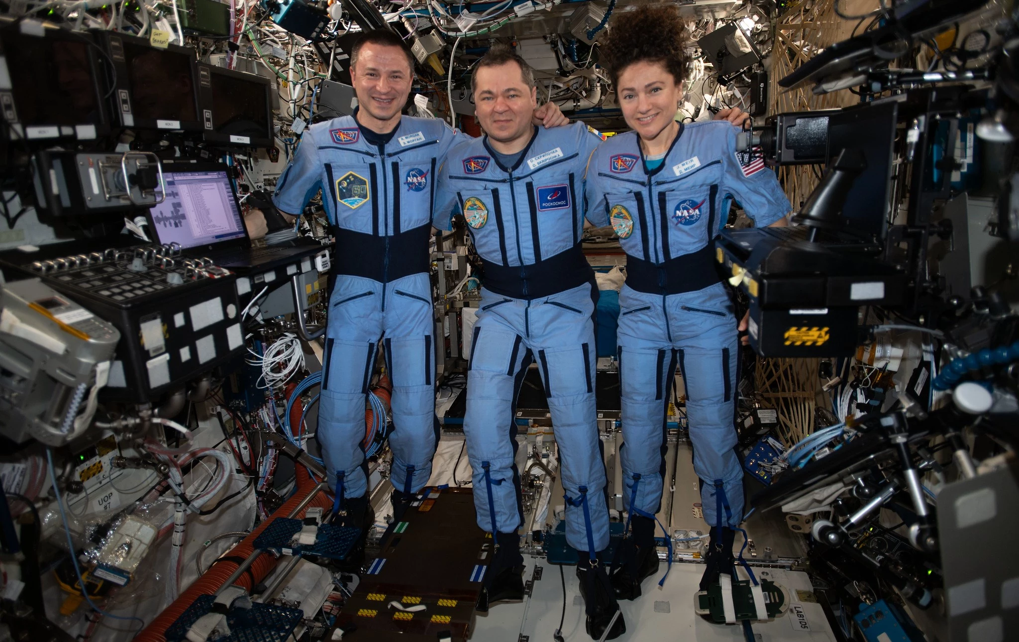 Jessica Meir Crewmates Return To Earth