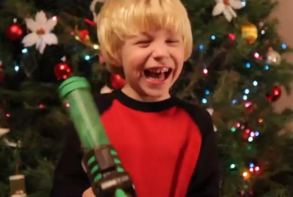 Surprising Kids with Toys is the Best [VIDEO]