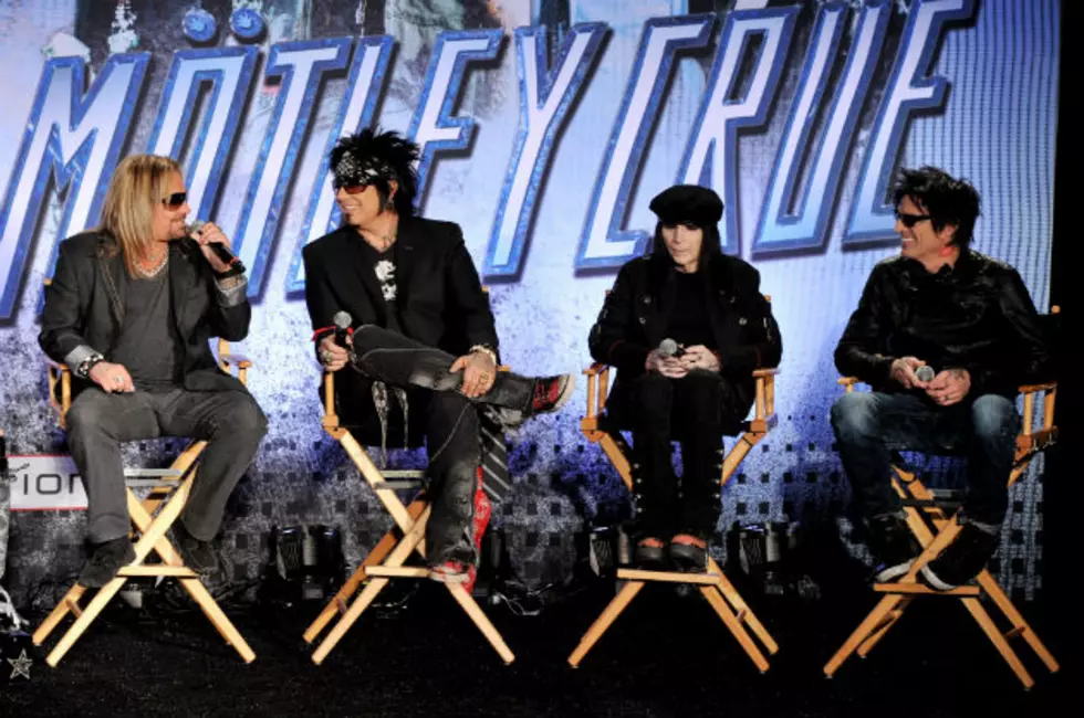 Motley Crue Call it Quits [VIDEO]