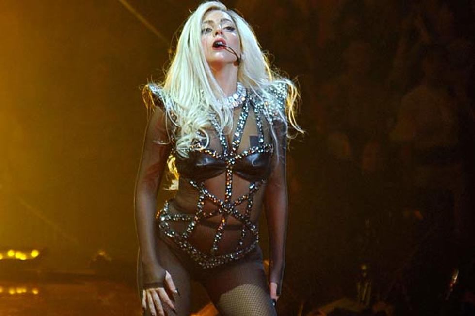 Lady Gaga Brings Back the Hair Bow