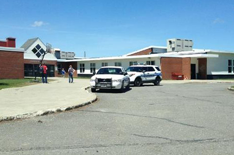 Houlton JR/SR High School Students Okay After Confined to Classrooms [UPDATE]