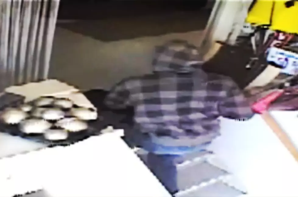 Video of Kedgwick Jewelry Store Armed Robbery