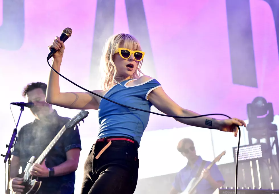 WIN Tickets to Paramore from Q 96.1!