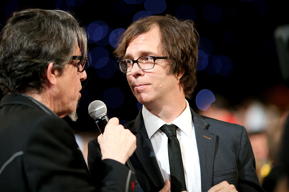 Ben Folds Talks Touring, Symphonies and… Glasses?