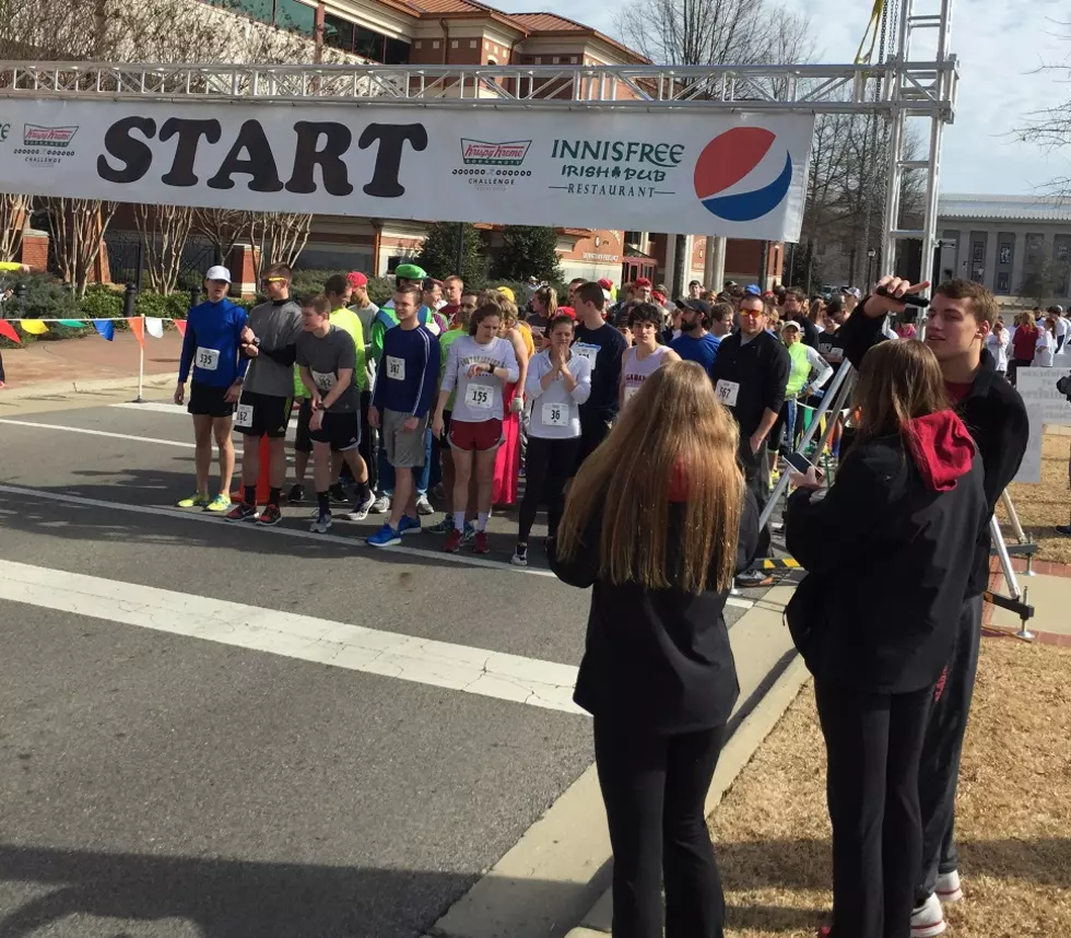 Hundreds Take Tuscaloosa Krispy Kreme Challenge [PHOTOS]