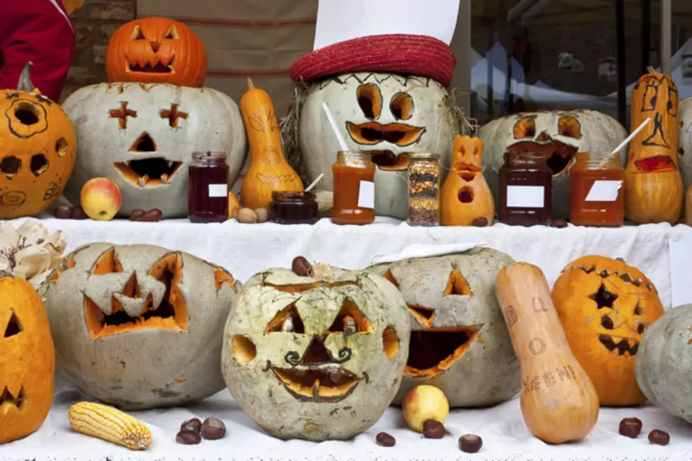 PUMPKIN CARVING ON THE QUAD