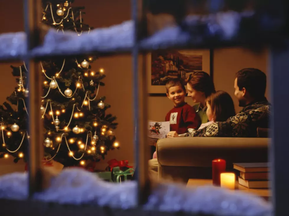 Star 1017 and Taco Casa are Celebrating the Holidays with a COMMERCIAL-FREE Christmas