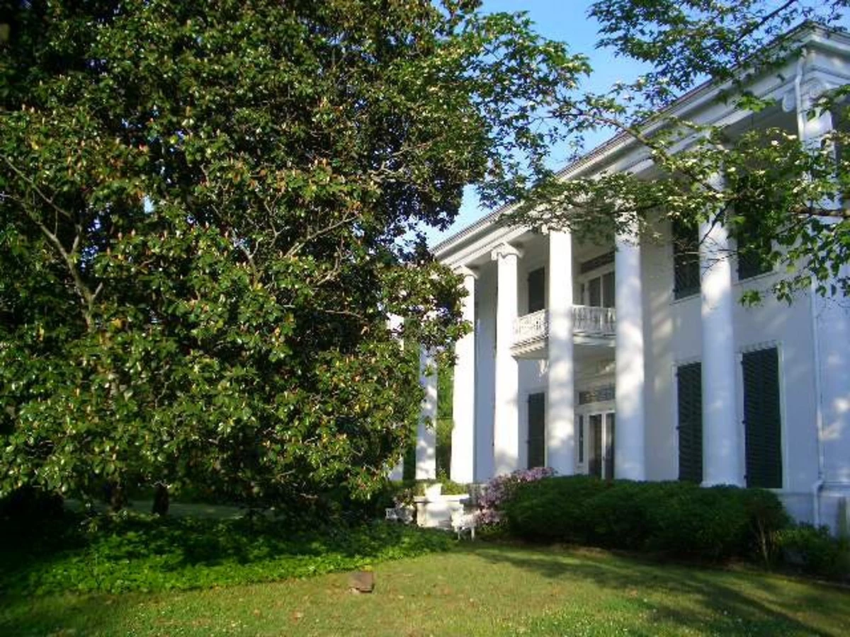 This Downtown Tuscaloosa Mansion Can Be Yours for Just $1.25 Million