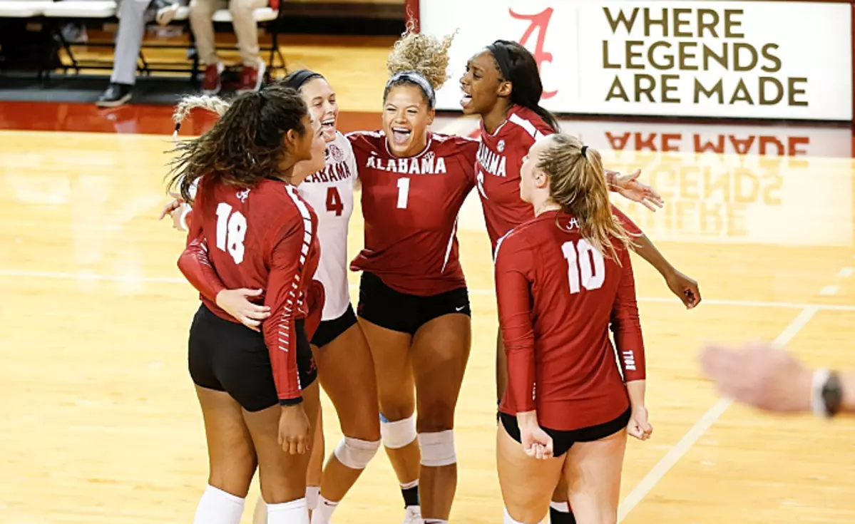 Alabama Volleyball Makes Program History With First Ever Top25 Ranking
