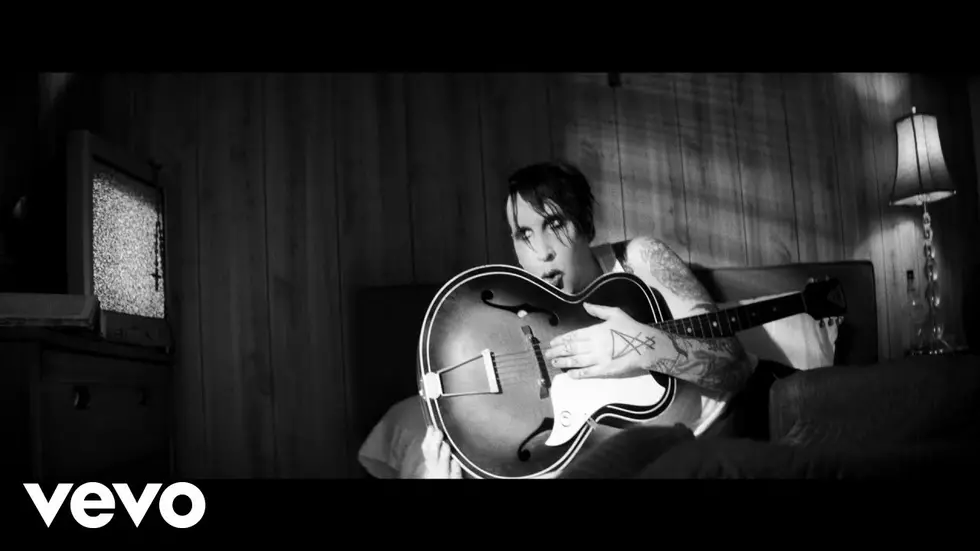 Marilyn Manson Covers Johnny Cash Classic