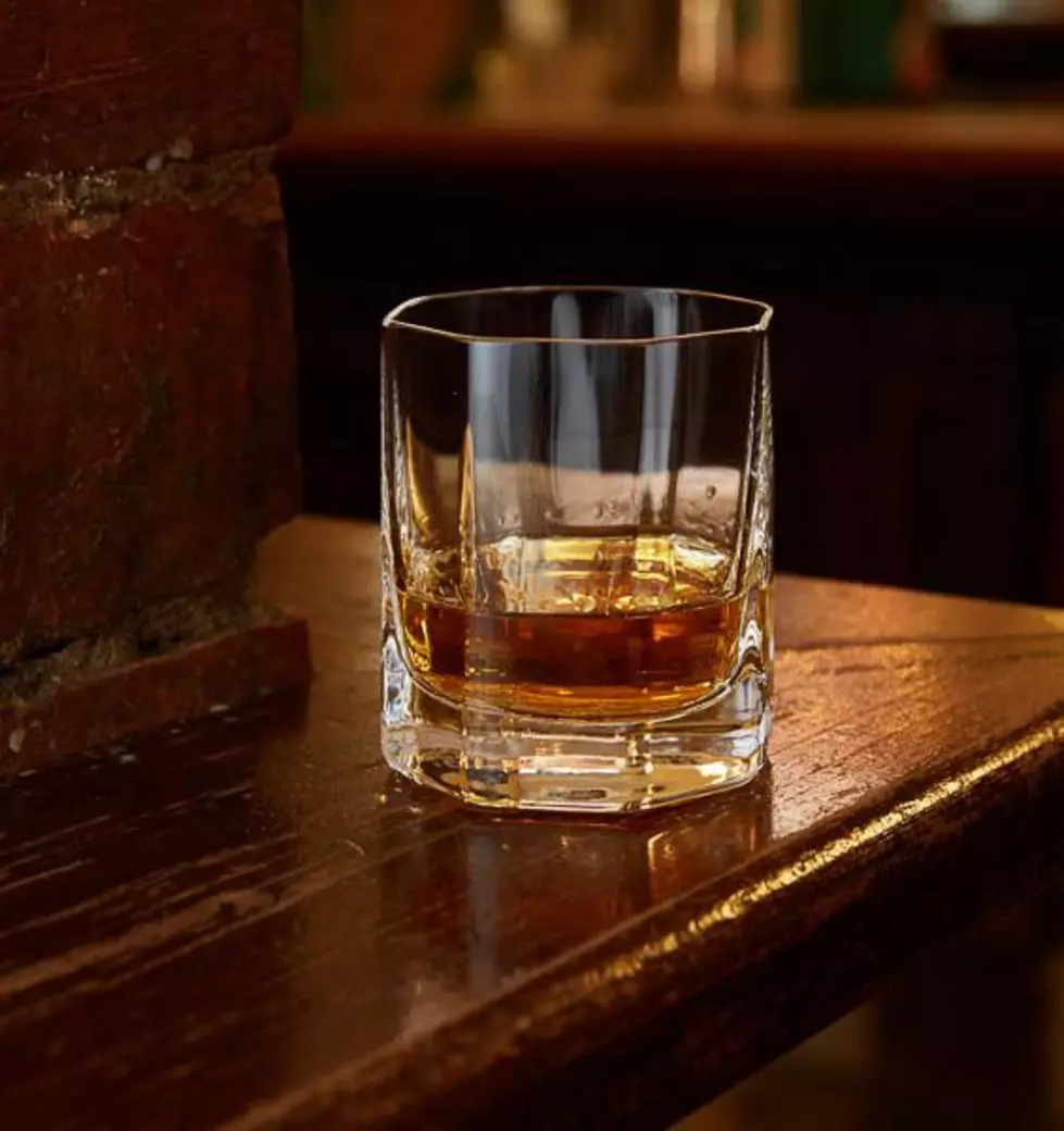 Houndstooth Sports Bar To Offer Unexpected Whiskey Experience