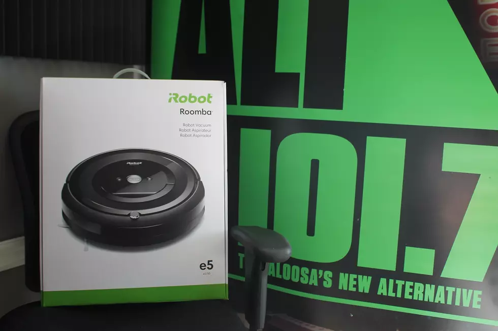Win This iRobot Roomba from Alt 101.7 This Christmas!