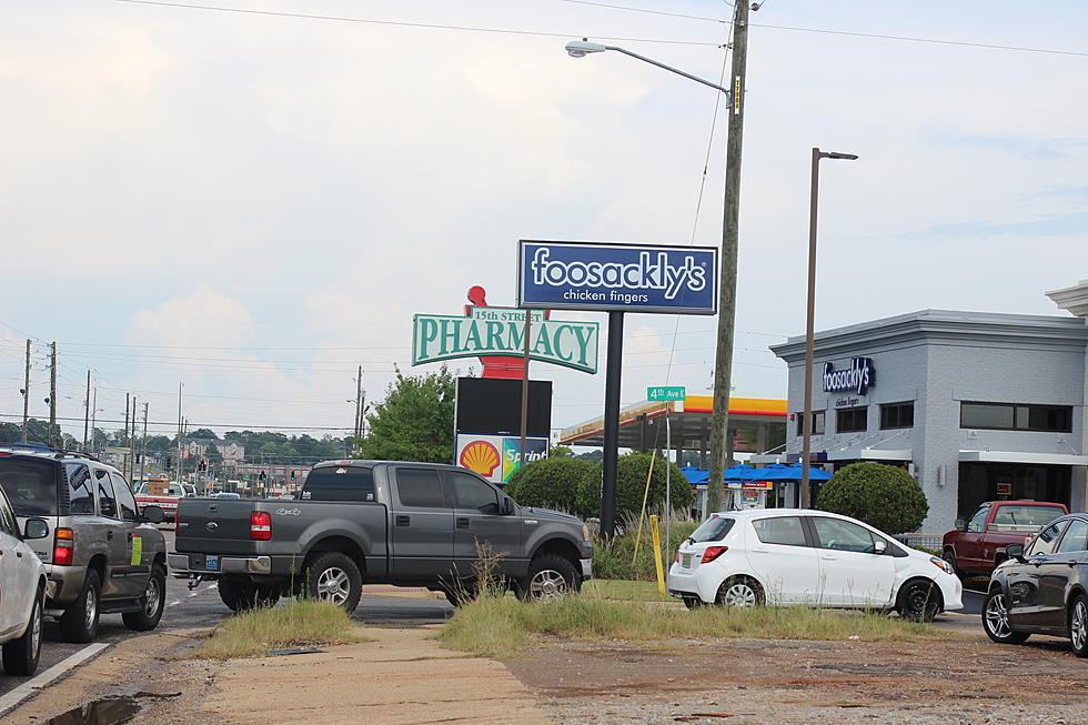 Foosackly’s Serves 1,200 Cars On Their First Day In Tuscaloosa