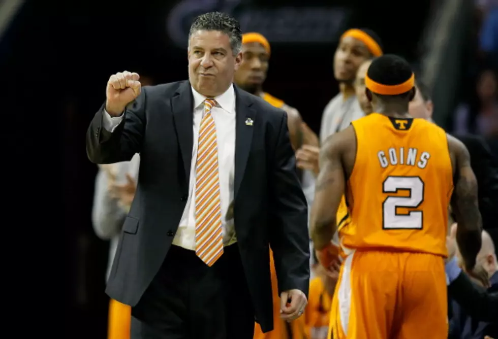 Bruce Pearl Talk Heats Up