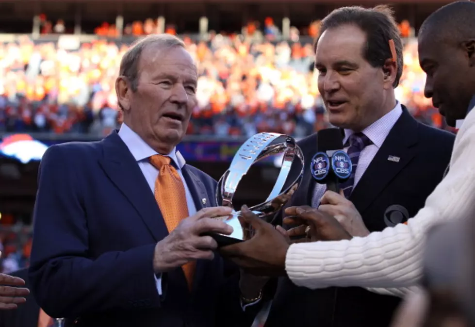 Broncos Owner Giving Up Control Due to Alzheimer&#8217;s